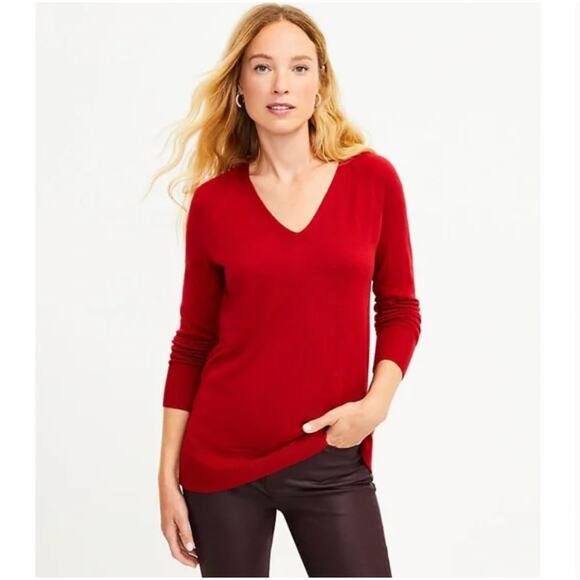 LOFT V-Neck Tunic Sweater L NWT Capsule Academia Career Prep - Picture 1 of 5